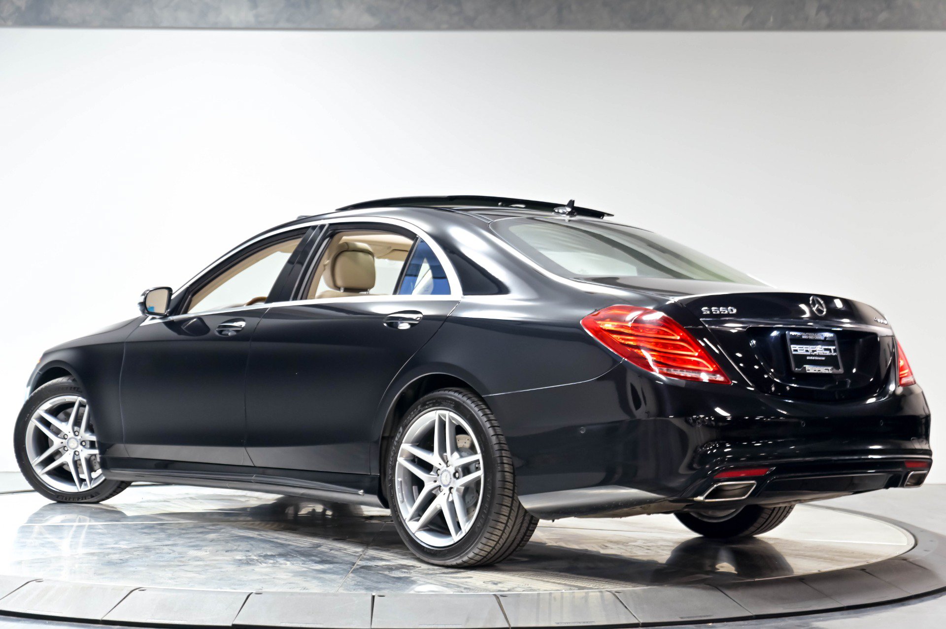 Used 2016 Mercedes-Benz S 550 4MATIC Sedan image 56