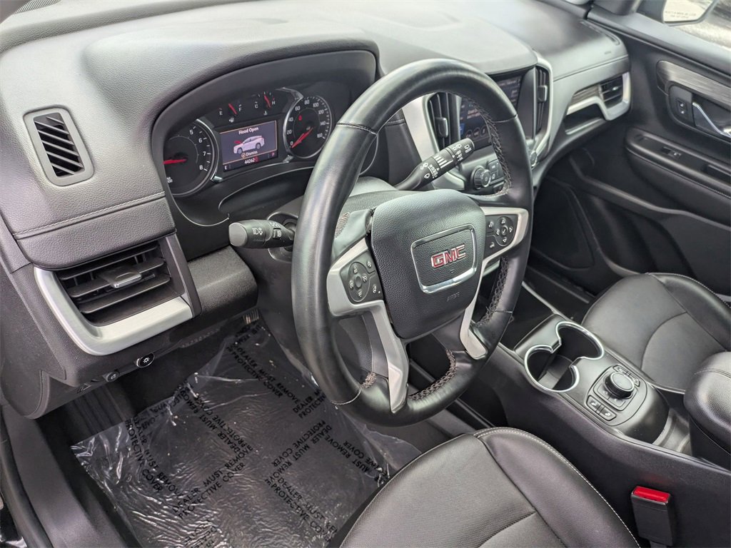 Used 2023 GMC Terrain SLT image 10