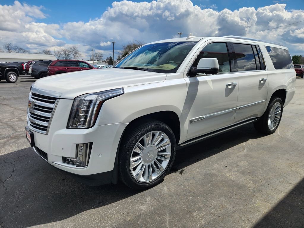 Used 2019 Cadillac Escalade ESV Platinum image 7