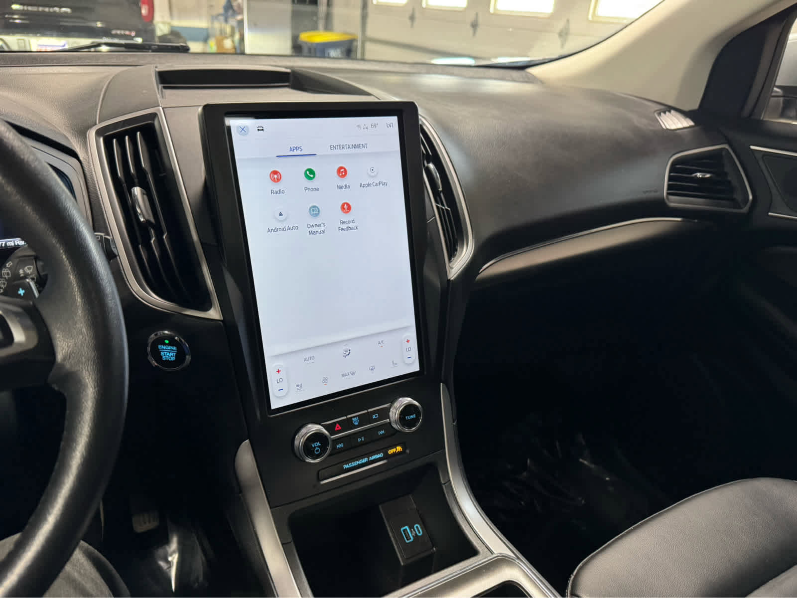 Used 2022 Ford Edge SEL w/ Convenience Package AWD/4WD image 18