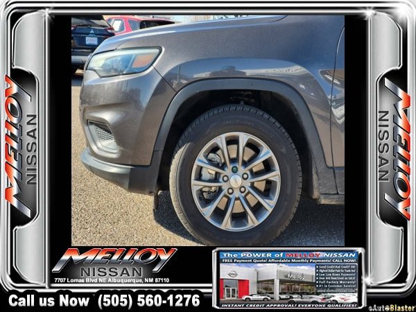 Used 2019 Jeep Cherokee Latitude Plus w/ Cold Weather Group image 10