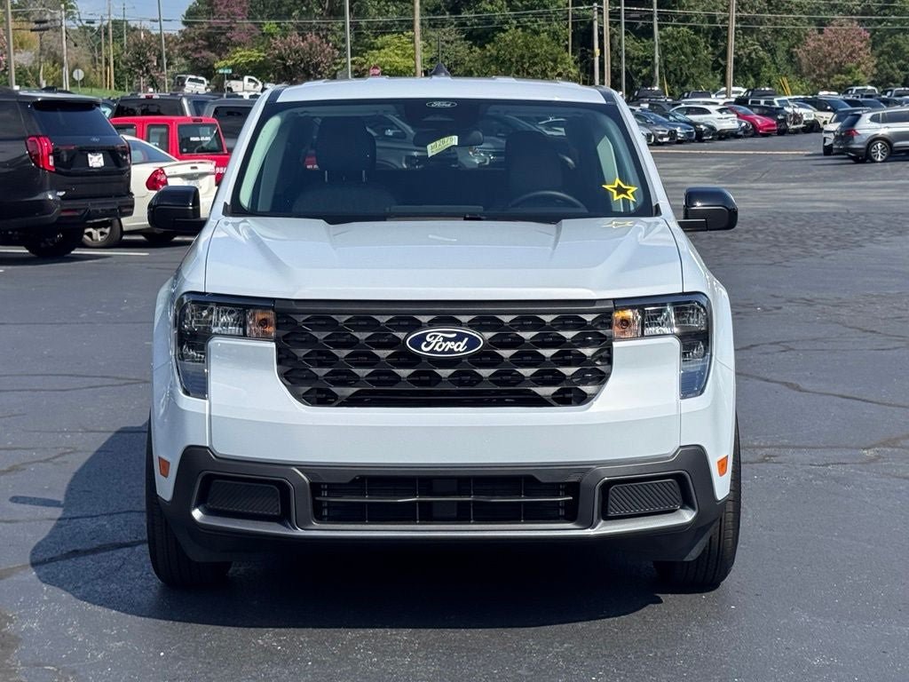 New 2026 Ford Maverick XLT w/ XLT Luxury Package FWD image 18