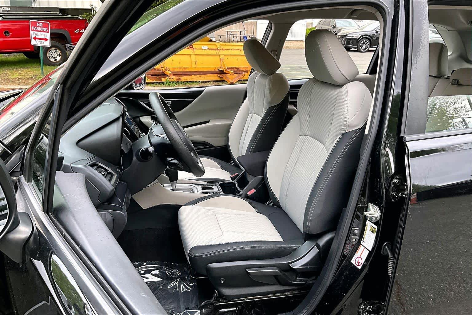 Used 2019 Subaru Forester w/ Alloy Wheel Package AWD/4WD image 8