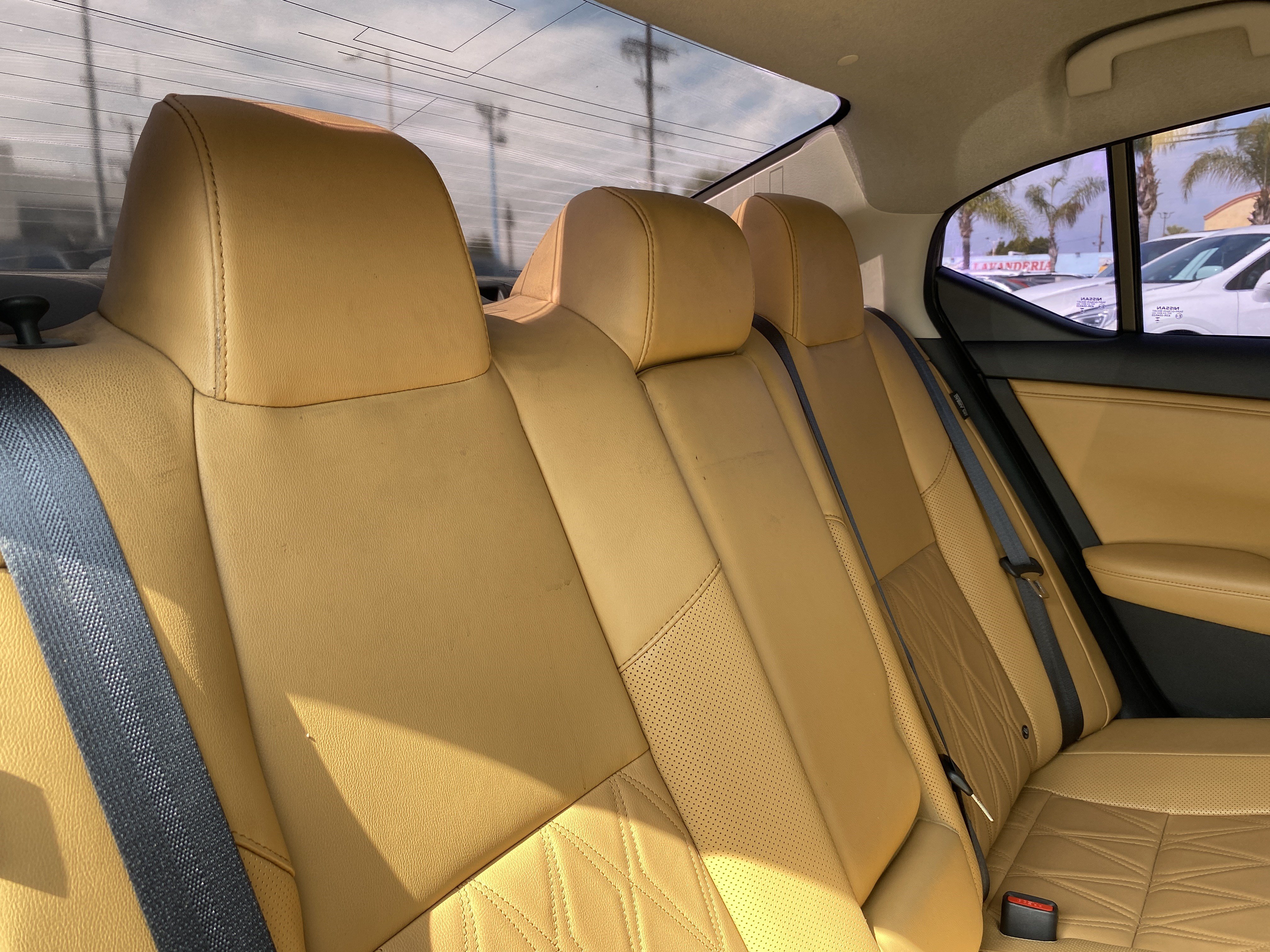 Used 2023 Nissan Sentra SV w/ SV Premium Package FWD image 21