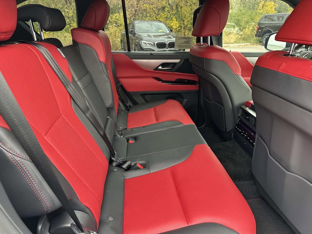 Certified 2025 Lexus LX 700h F Sport image 14