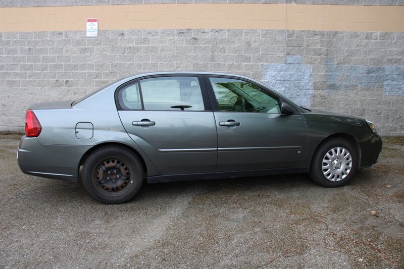 Used 2006 Chevrolet Malibu LS FWD image 11