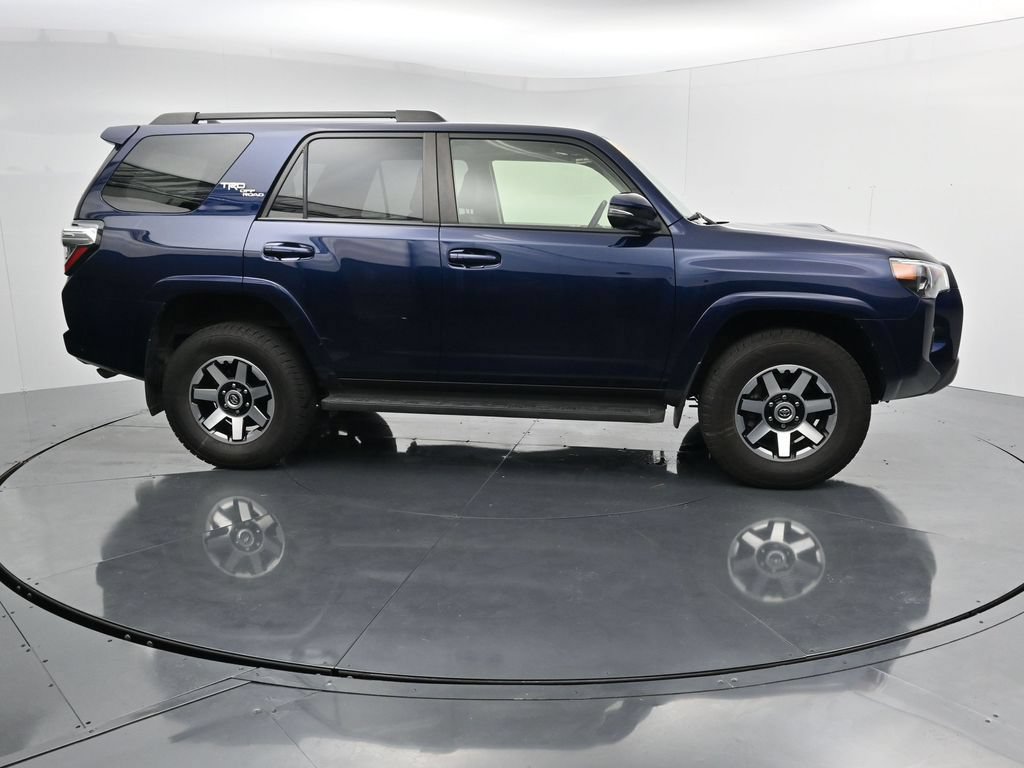 Used 2022 Toyota 4Runner TRD Off-Road Premium w/ Moonroof Package AWD/4WD image 9