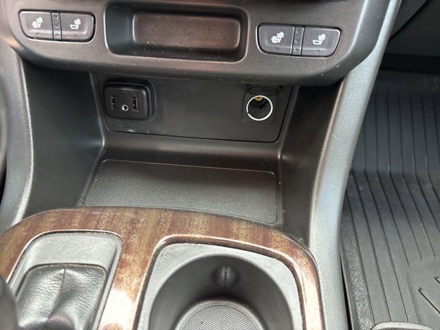 Used 2022 GMC Canyon Elevation image 24