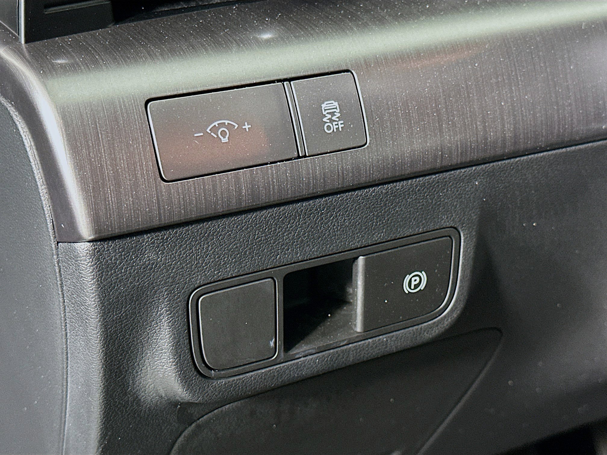 Used 2024 Hyundai Kona SEL FWD image 17