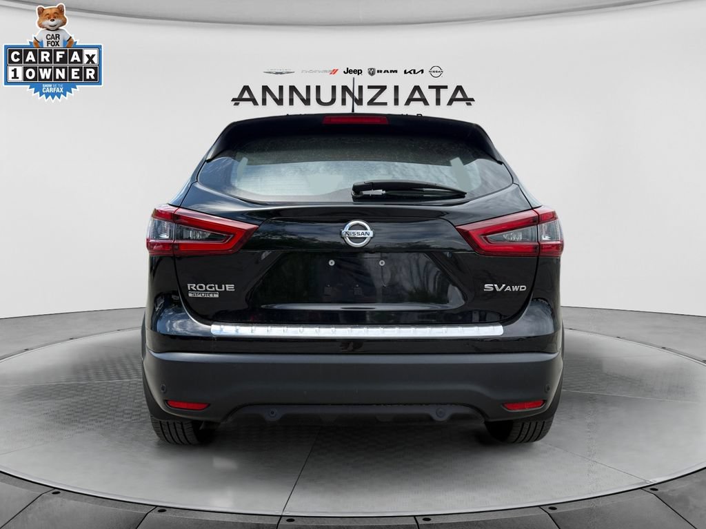 Certified 2022 Nissan Rogue Sport SV w/ Technology Package AWD/4WD image 4