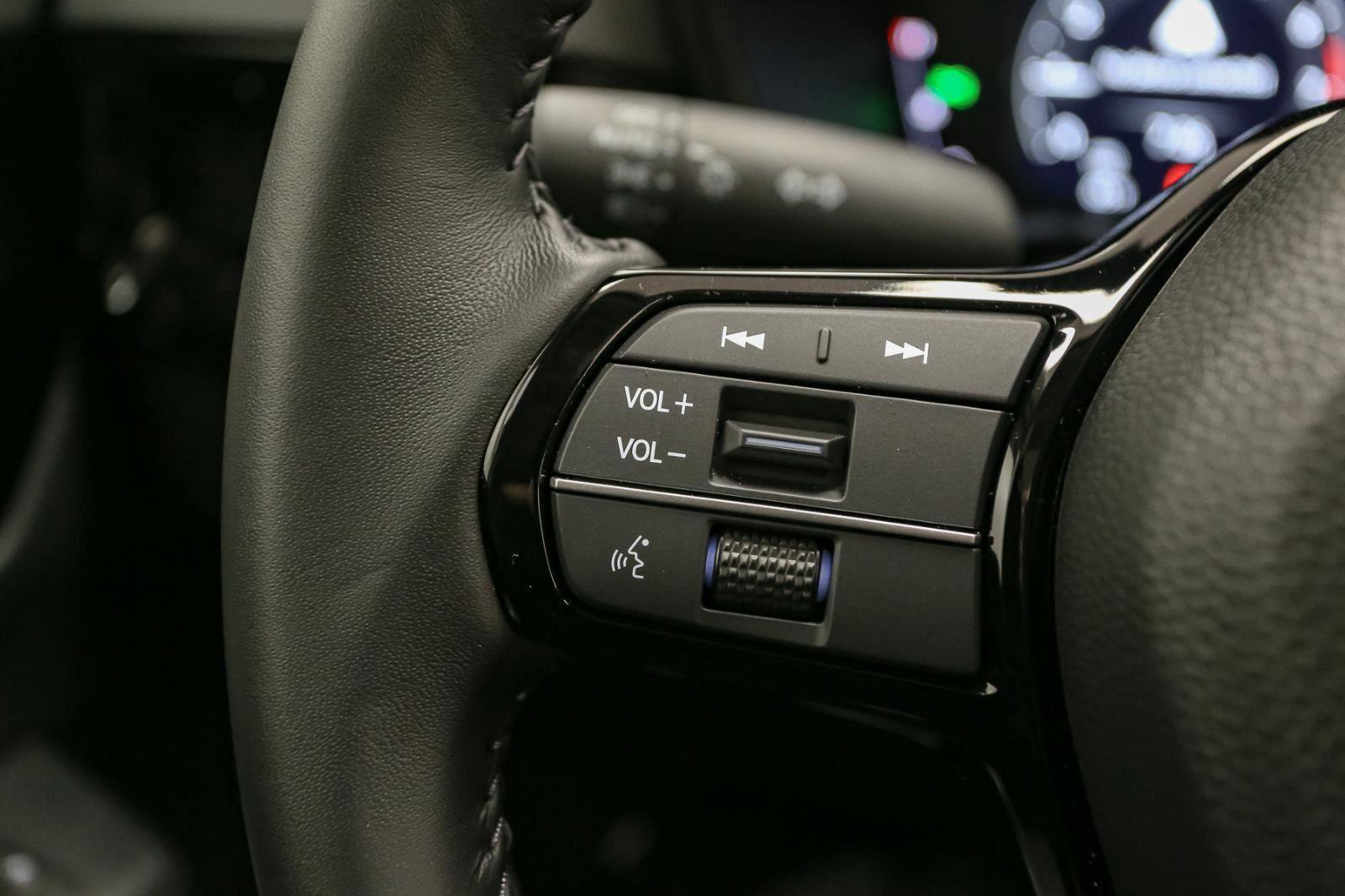 Used 2026 Honda CR-V EX-L image 34