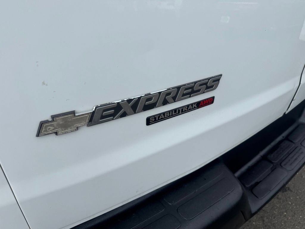 Used 2014 Chevrolet Express 1500 AWD image 11