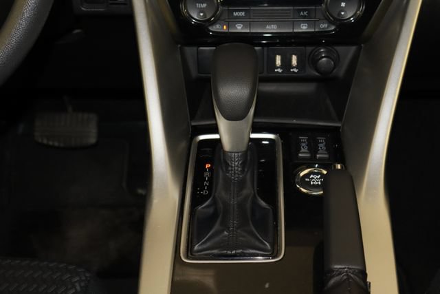 Used 2024 Mitsubishi Eclipse Cross LE AWD/4WD image 26