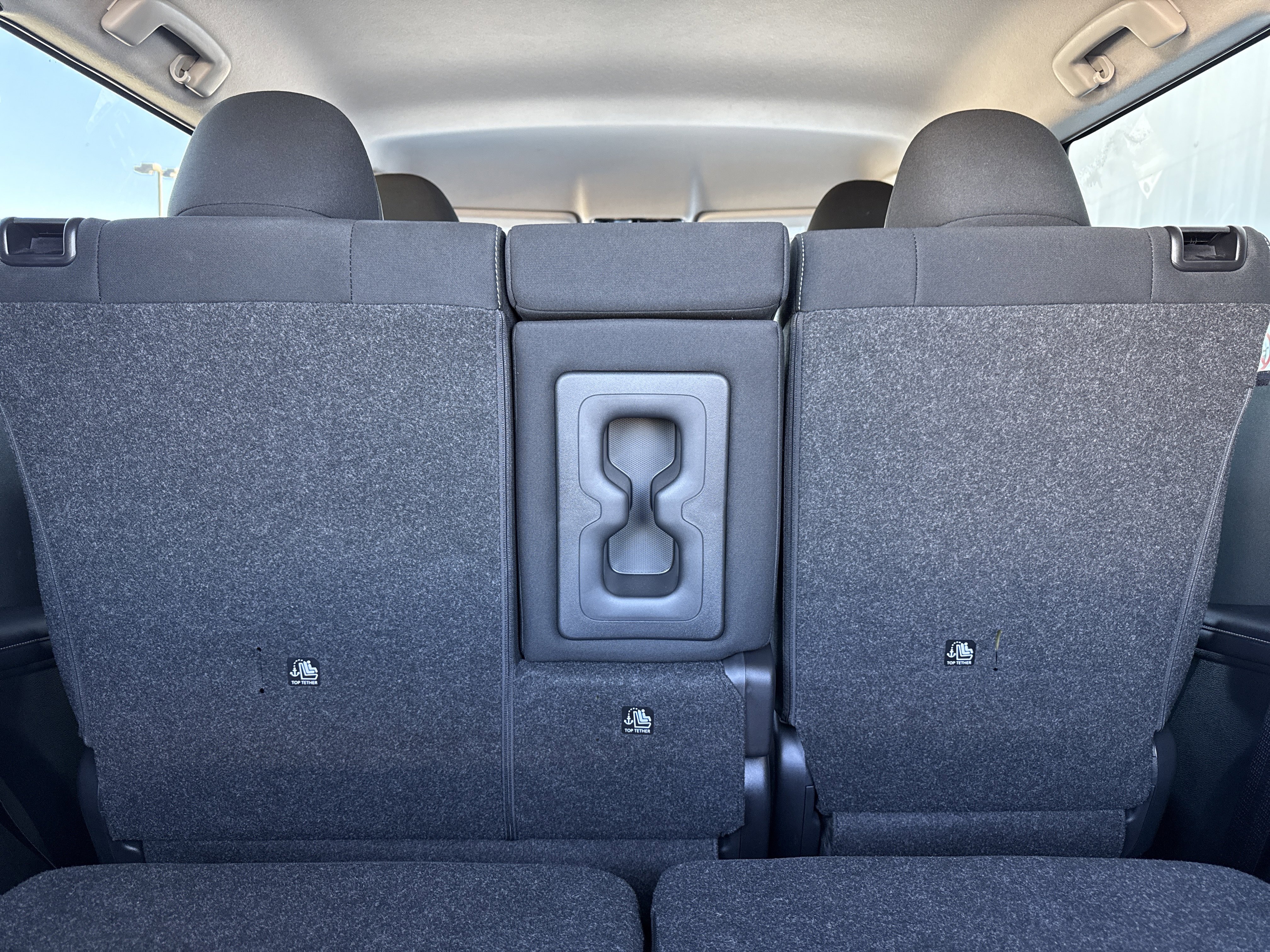 Used 2025 Mitsubishi Outlander ES image 13