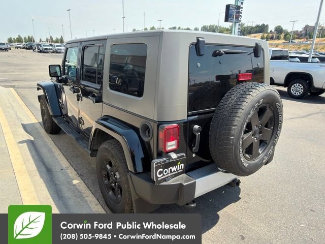 Used 2010 Jeep Wrangler Unlimited Sahara w/ Trailer Tow Group AWD/4WD image 5