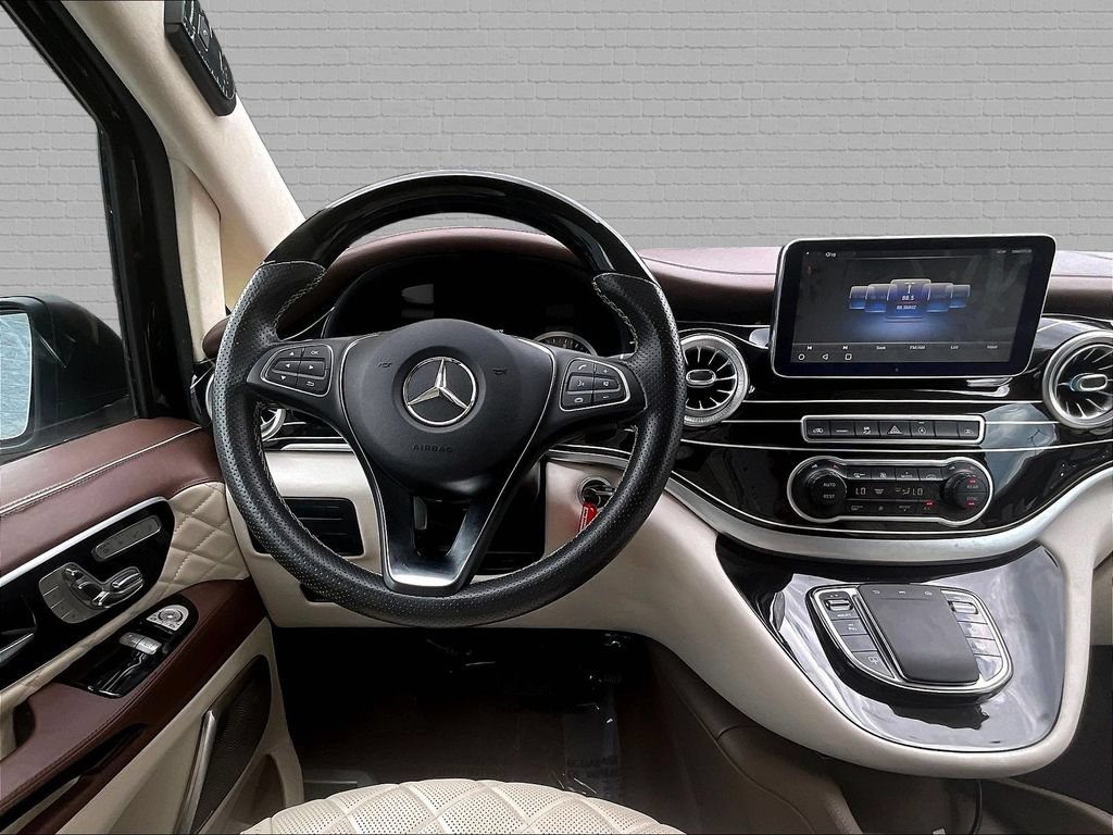 Used 2020 Mercedes-Benz Metris Passenger image 8