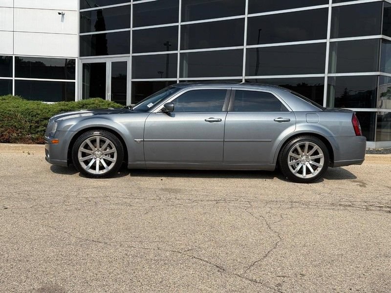 Used 2006 Chrysler 300 SRT8 w/ SRT Option Group II RWD image 6
