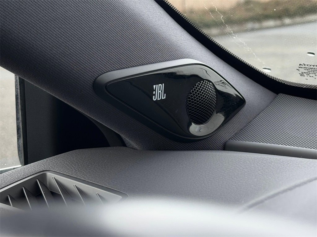 Certified 2019 Toyota Avalon Limited w/ Advanced Safety Package image 31