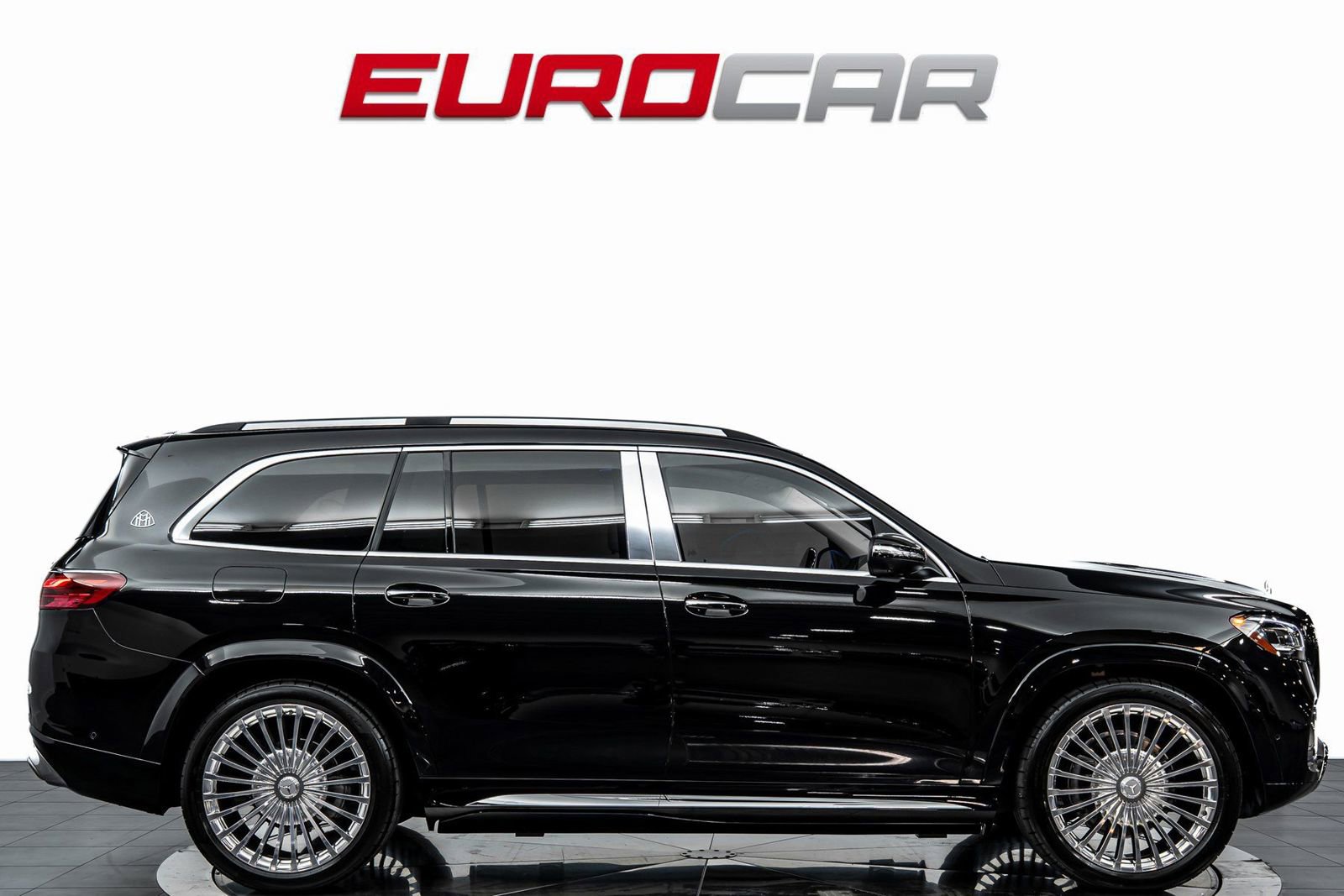 Used 2025 Mercedes-Benz Maybach GLS 600 4MATIC image 6