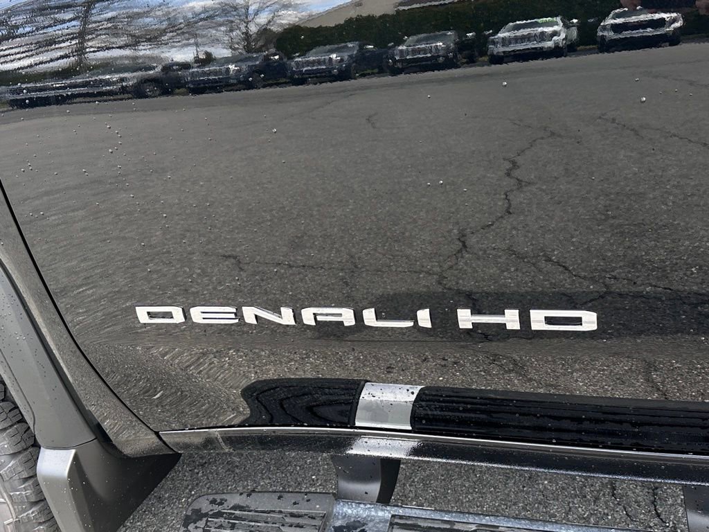 New 2026 GMC Sierra 3500 Denali w/ Denali Reserve Package AWD/4WD image 35