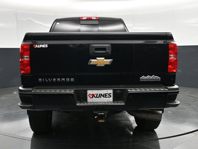 Used 2019 Chevrolet Silverado 2500 High Country w/ Duramax Plus Package AWD/4WD image 12
