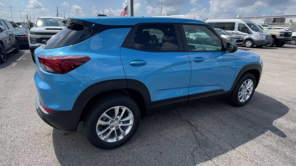 New 2026 Chevrolet TrailBlazer LS AWD/4WD image 2