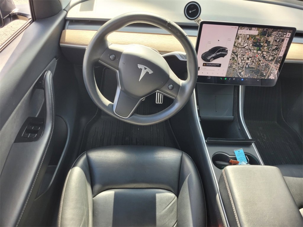 Used 2020 Tesla Model Y Long Range image 8
