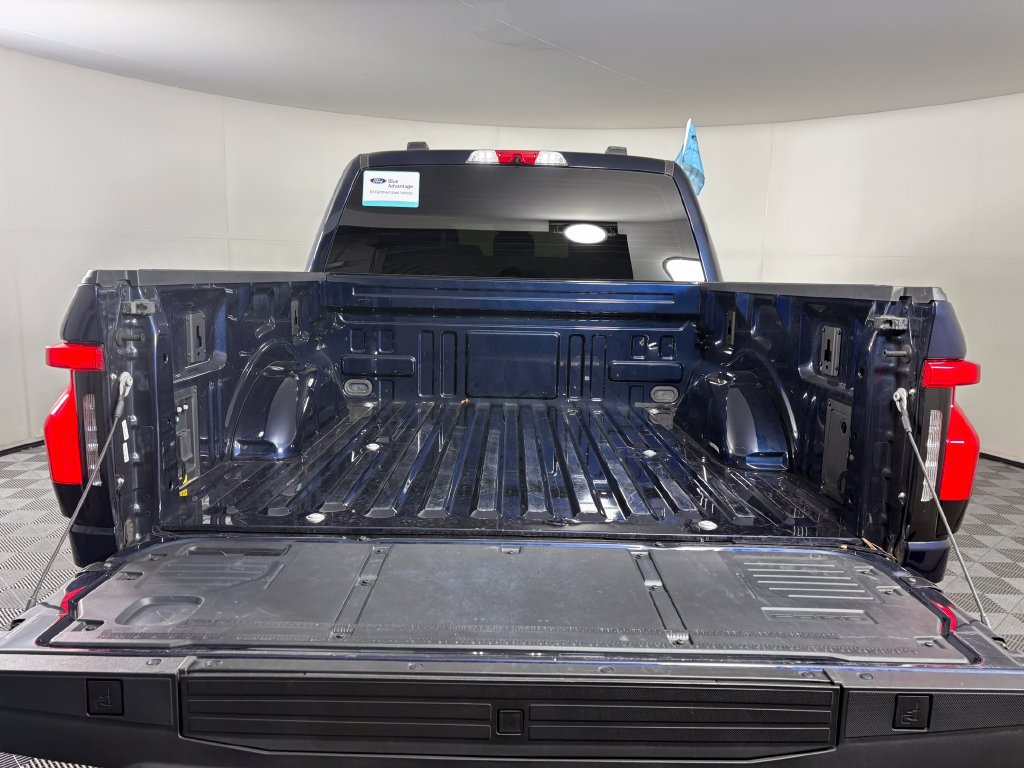 Certified 2024 Ford F150 Lightning XLT w/ Max Trailer Tow Package AWD/4WD image 33