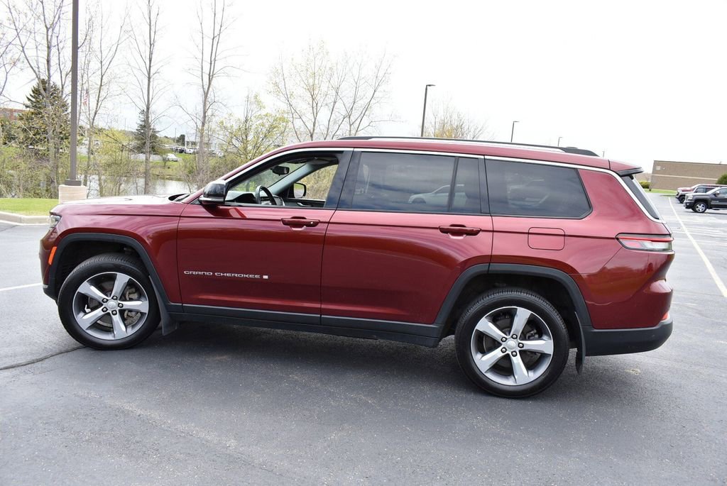 Used 2021 Jeep Grand Cherokee L Limited w/ Trailer Tow Group (B) AWD/4WD image 8