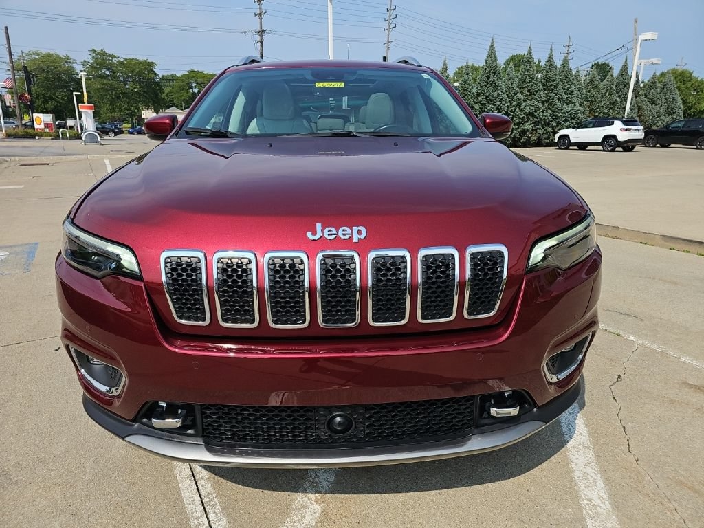 Certified 2021 Jeep Cherokee Limited w/ Elite Package AWD/4WD image 5