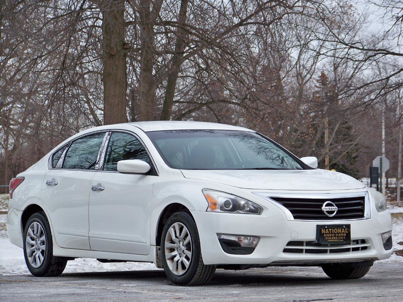 Used 2015 Nissan Altima 2.5 S w/ Power Driver Seat Package image 4