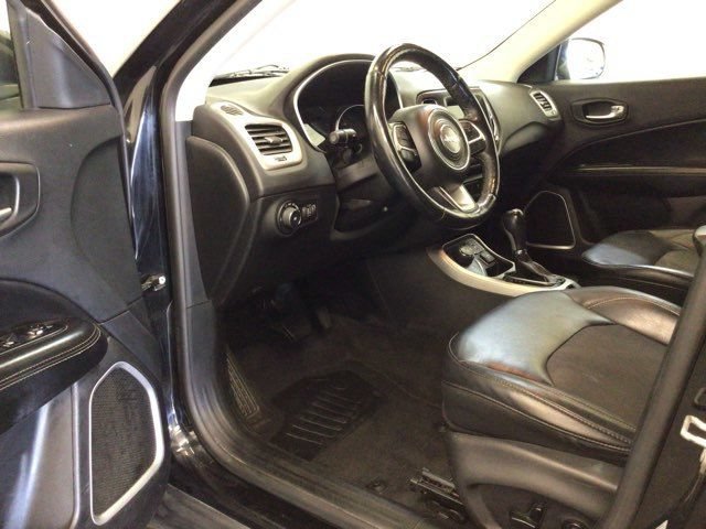 Used 2017 Jeep Compass Latitude w/ Popular Equipment Group AWD/4WD image 11