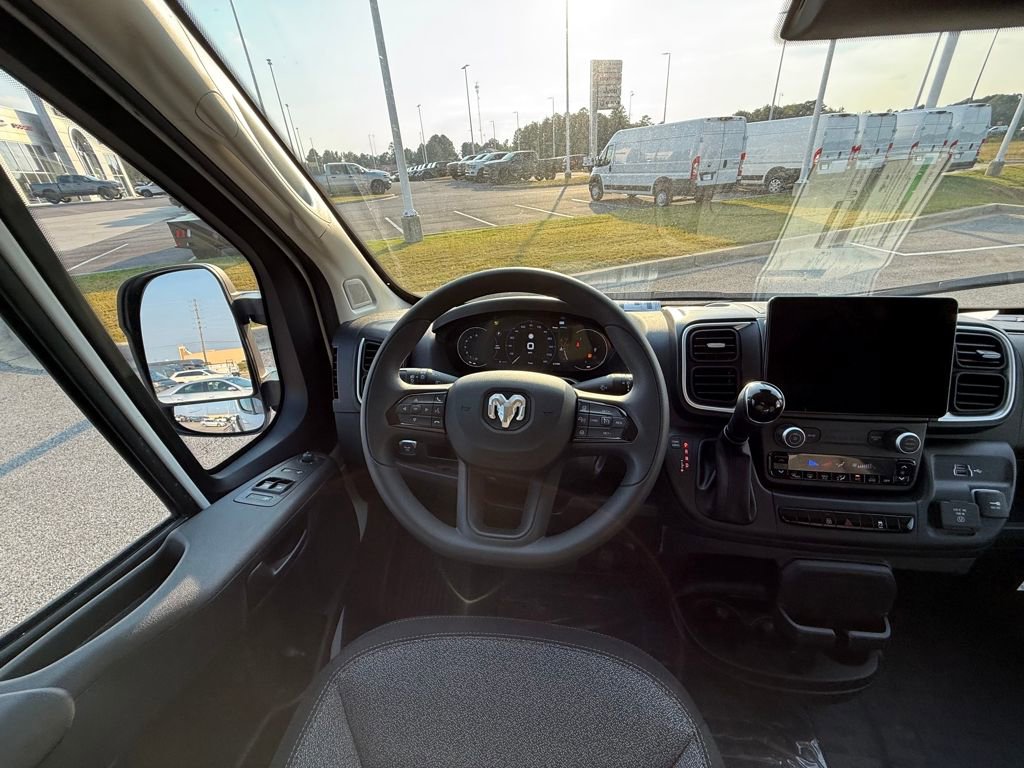 New 2026 RAM ProMaster 3500 w/ Quick Order Package 22G SLT image 13