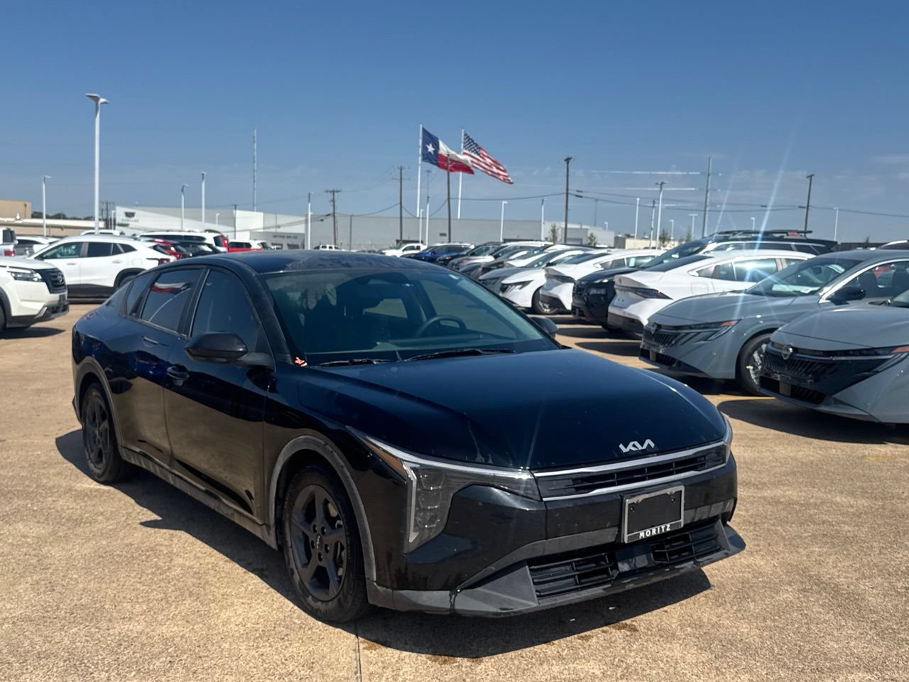 Used 2025 Kia K4 FWD image 1