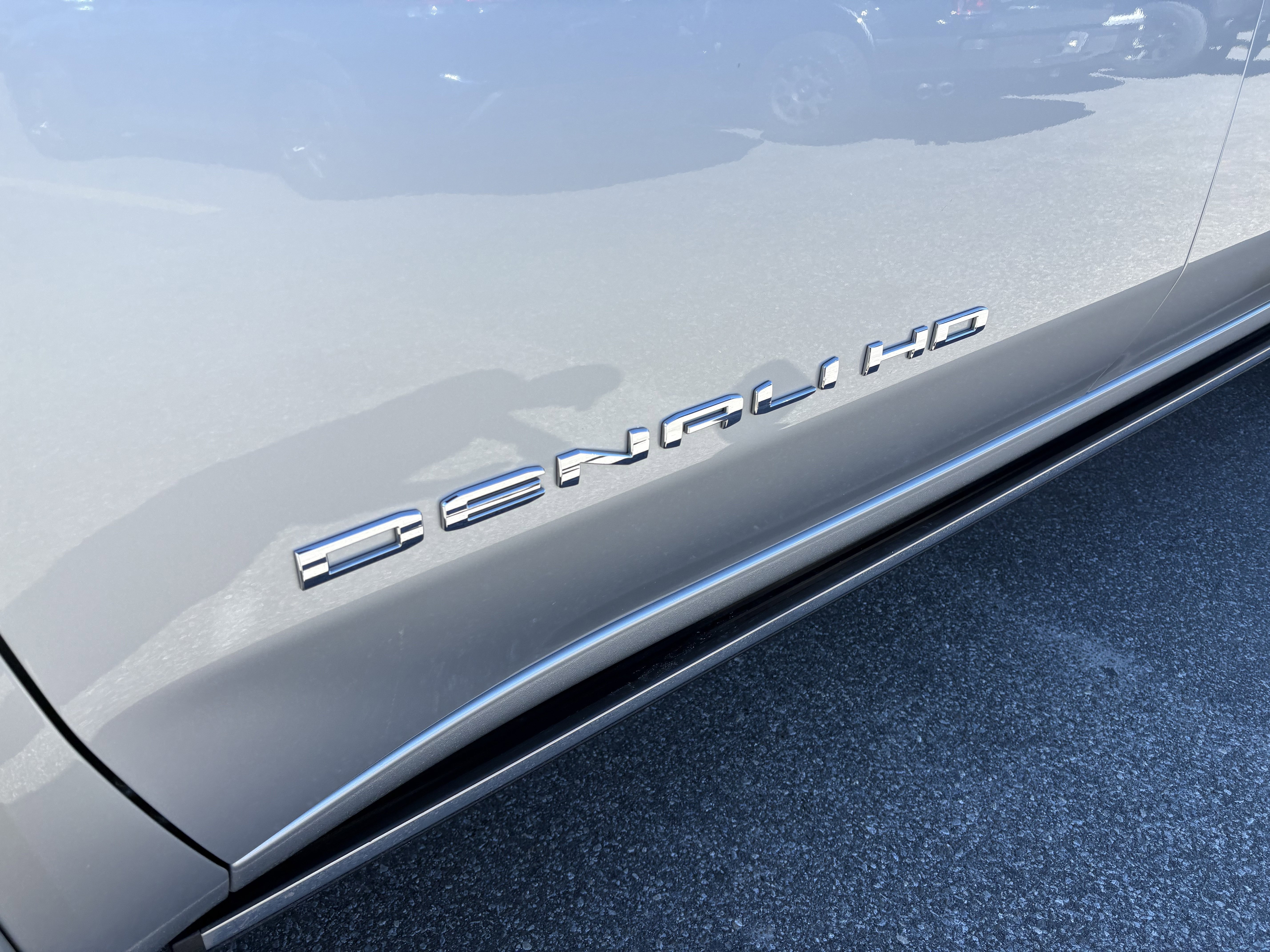 Used 2022 GMC Sierra 2500 Denali w/ Denali Ultimate Package image 11