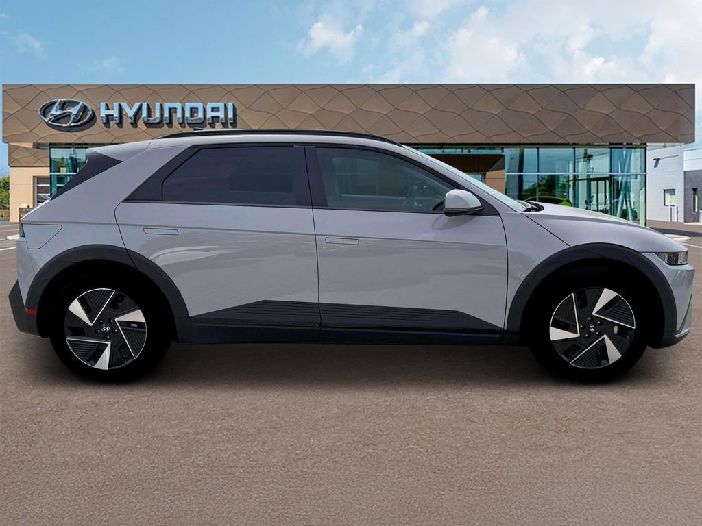 New 2025 Hyundai Ioniq 5 SEL image 9
