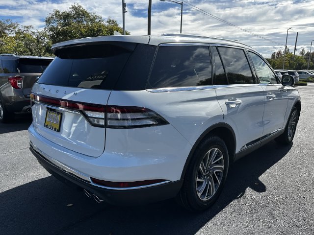 Certified 2024 Lincoln Aviator AWD w/ Elements Package image 5