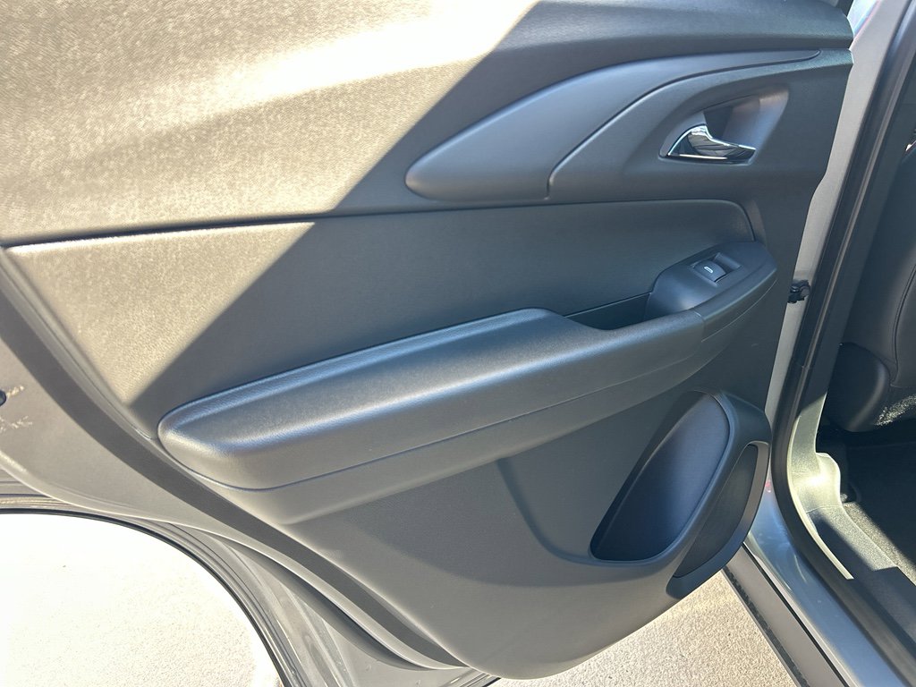 New 2026 Chevrolet TrailBlazer RS w/ Driver Confidence Package image 24