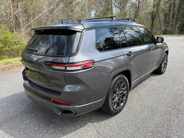 Used 2023 Jeep Grand Cherokee L Summit image 6