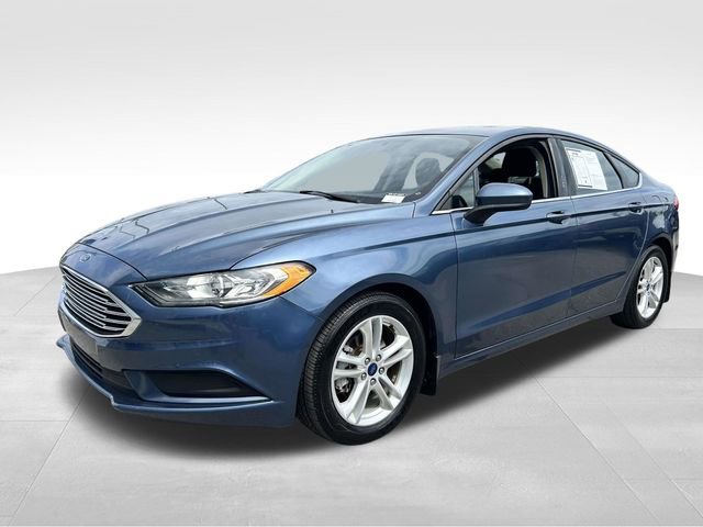 Used 2018 Ford Fusion SE w/ Fusion SE Technology Package image 6
