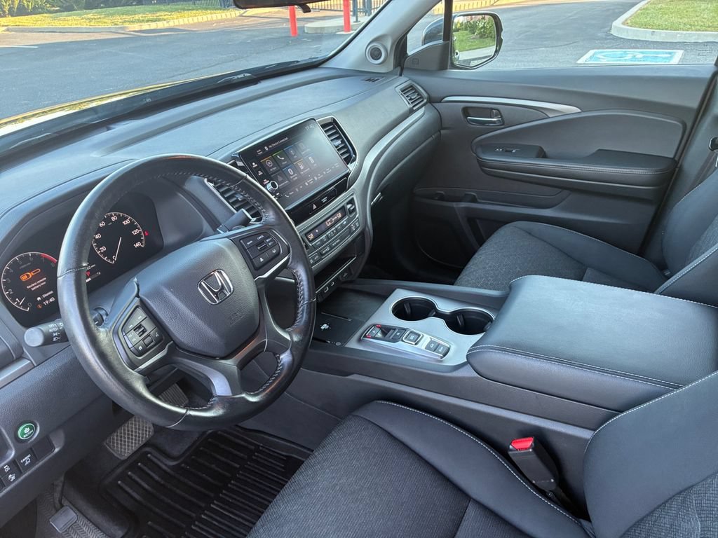 Used 2024 Honda Ridgeline Sport image 31