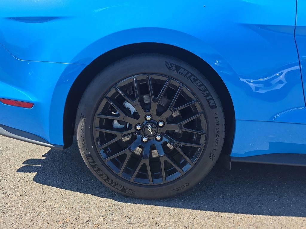 Used 2022 Ford Mustang GT Premium w/ Equipment Group 401A RWD image 12