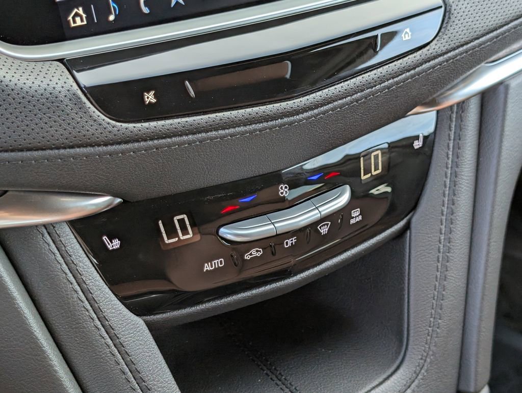 New 2026 Cadillac XT5 Premium Luxury AWD/4WD image 26