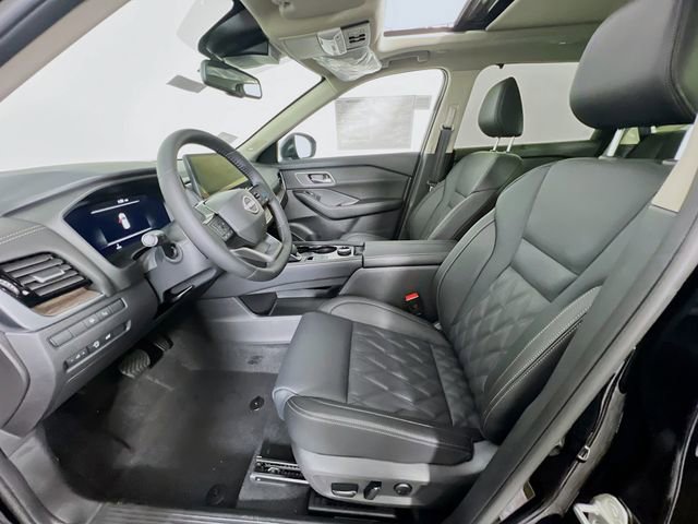 New 2026 Nissan Rogue Platinum w/ Platinum Premium Package image 18