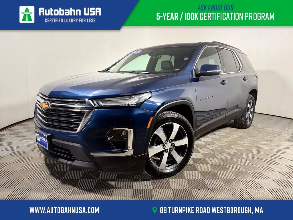 Used 2023 Chevrolet Traverse LT w/ LT Premium Package AWD/4WD image 1