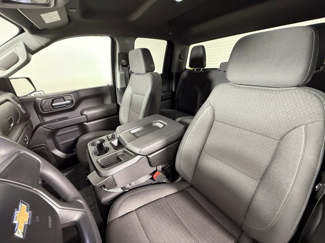 Used 2025 Chevrolet Silverado 1500 Custom image 27