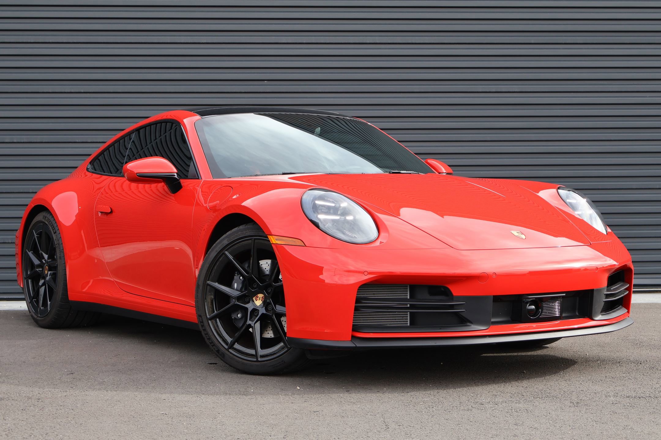 Used 2025 Porsche 911 Carrera image 7