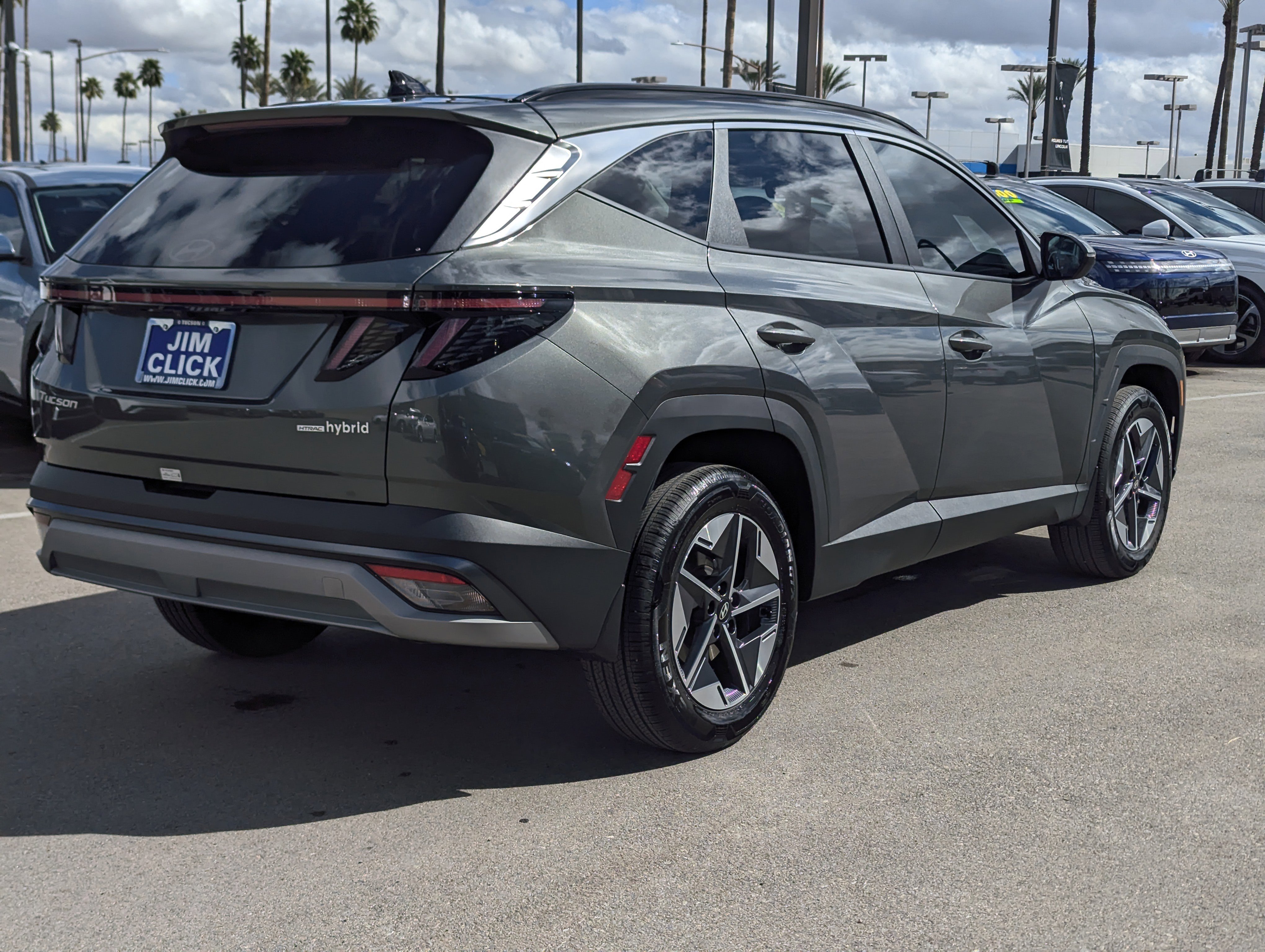 Certified 2025 Hyundai Tucson SEL image 2