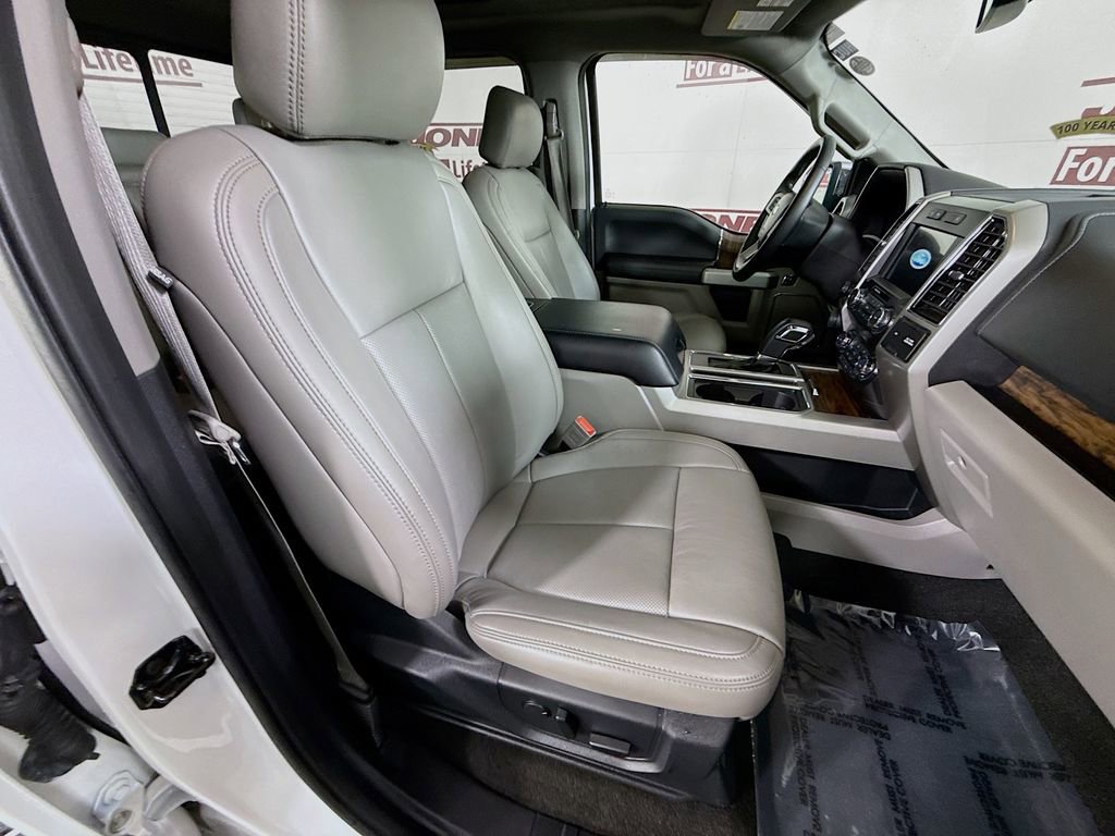 Used 2019 Ford F150 Lariat image 33