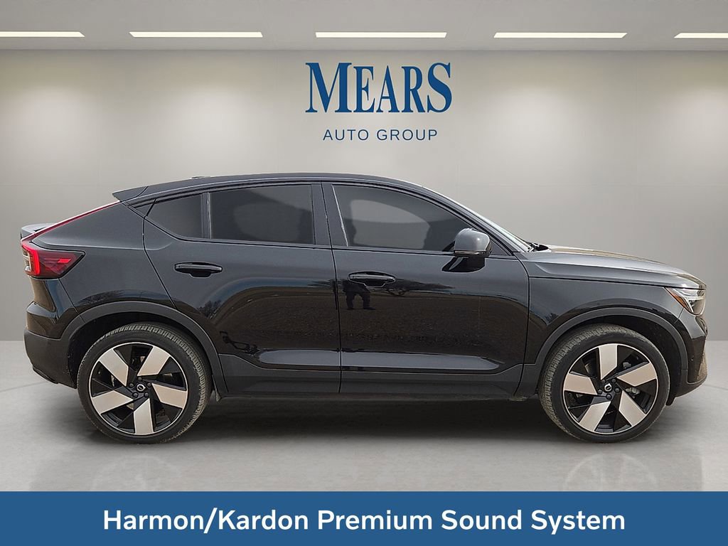 Used 2023 Volvo C40 P8 Recharge Ultimate image 8